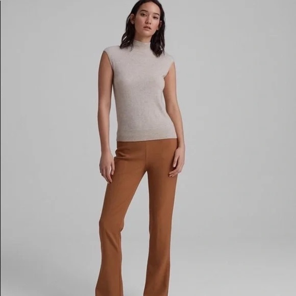 Club Monaco Brown Flare Pants Size 4!